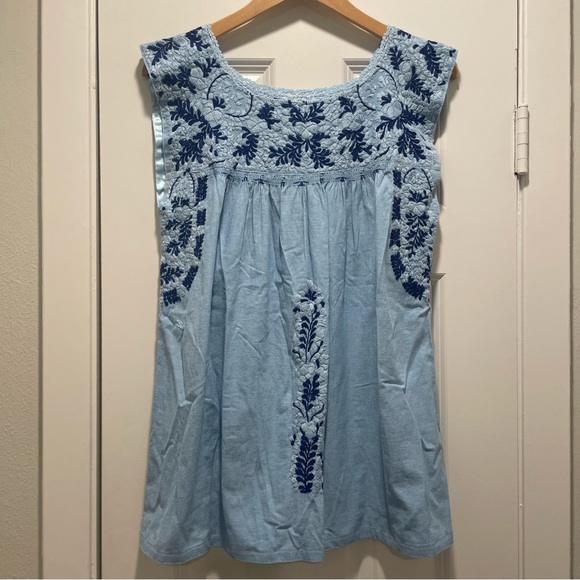 Mi Golondrina Embroidered Top - Picture 1 of 4